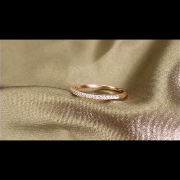 18k Diamond Rose Gold Band Set - Picture 5 of 11